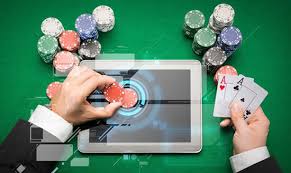 Зеркало Poperlo Casino